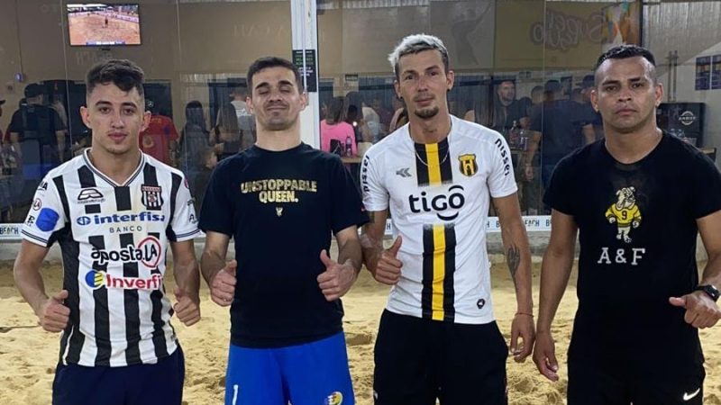 Duplas paraguayas de Piki Voley compiten en Brasil