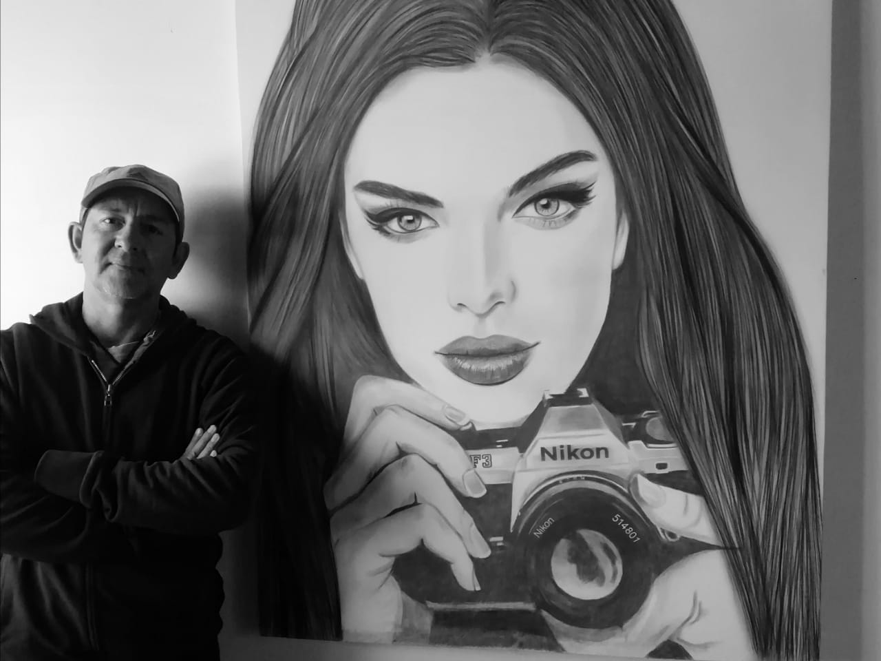 Angel Rozzano, el artista plástico que retrata a los famosos